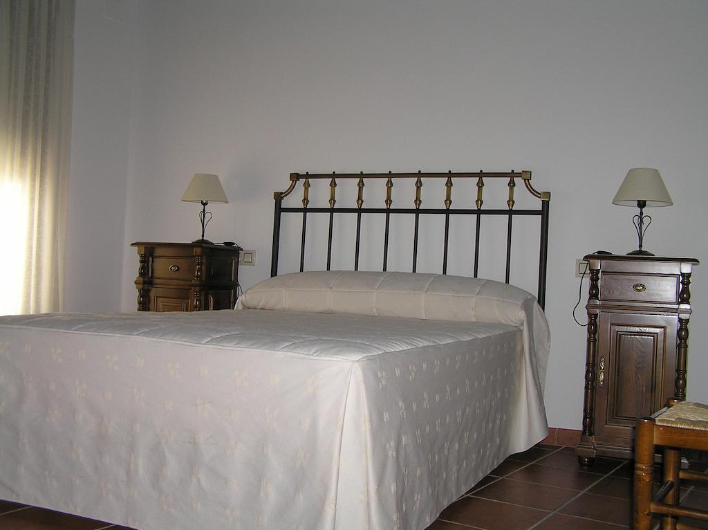 Casa Rural Tia Tomasa Malpartida De Plasencia Quarto foto